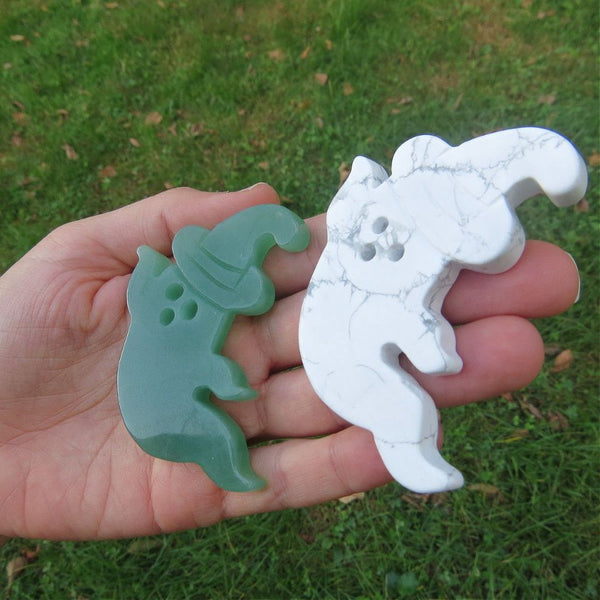 Crystal Ghost Carving in Howlite and Aventurine