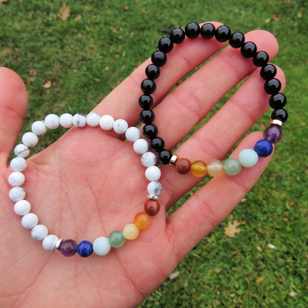 7 Chakra Bracelet w/ Crystal Healing Stone Beads in White or Black –  Crystalline Dream