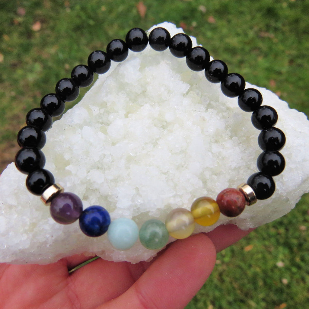 7 Chakra Bracelet w/ Crystal Healing Stone Beads in White or Black Howlite / 6.5 Small / Silver Plated